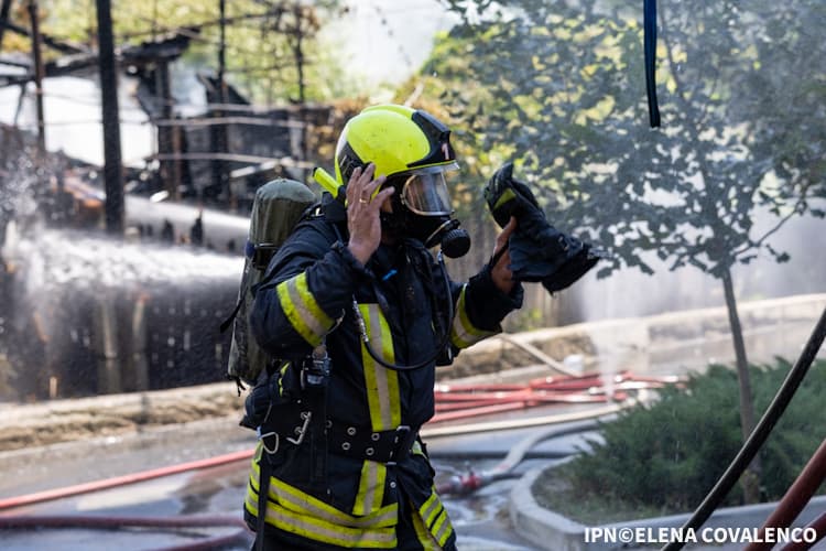 Două decese în incendii provocate de sobe, într-o singură zi