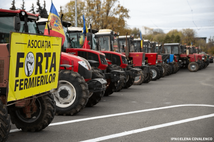 Agricultorii, hotărâți să iasă în stradă