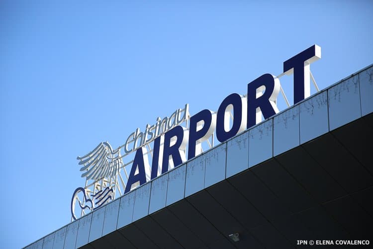 Guvernul a inițiat procedura de redenumire a Aeroportului Internațional Chișinău