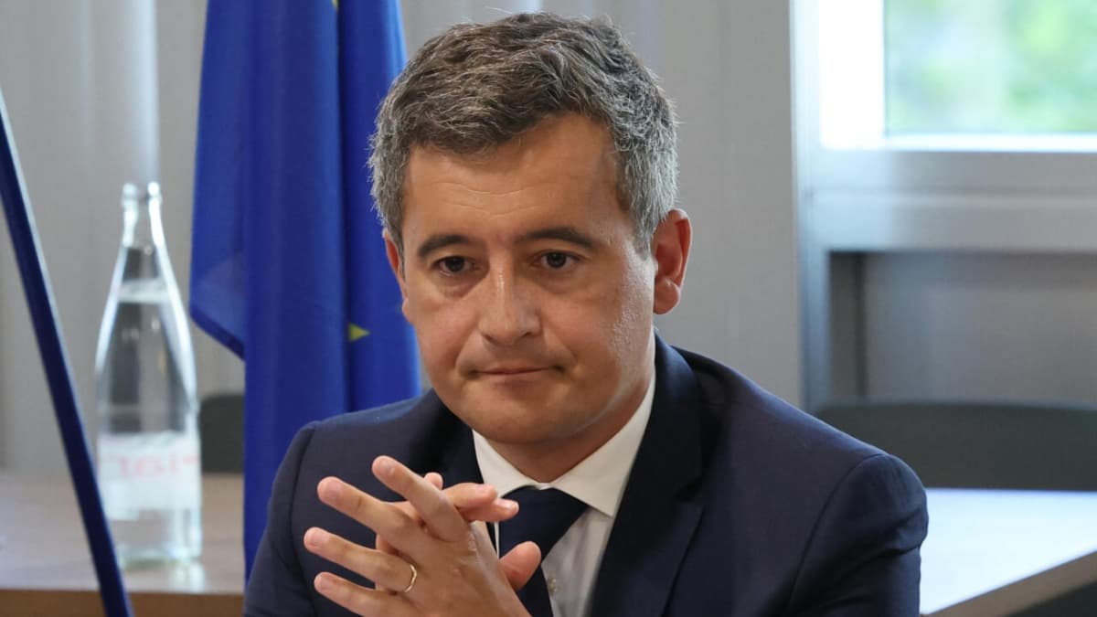 Franța: Ministrul justiției, favorabil coborării vârstei majoratului pentru răspunderea penală la 16 ani
