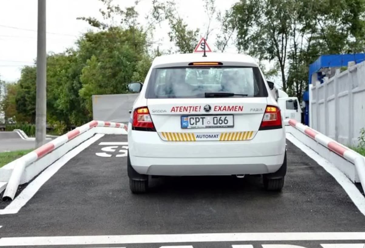 Programarea la examenele auto se va face doar după plată. Sistemul nou, testat la Cahul