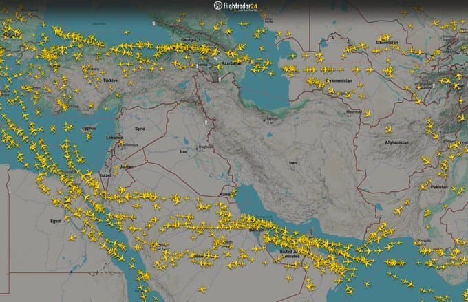 Israelul începe zborurile de „salvare” a călătorilor blocaţi în Orientul Mijlociu. Companiile aeriene îşi redirecţionează rutele ca urmare a atacului SUA asupra Iranului