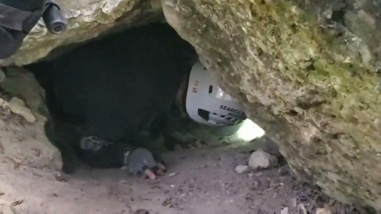 Un tânăr, salvat de IGSU după ce a căzut într-o prăpastie de 10 metri, la Șoldănești