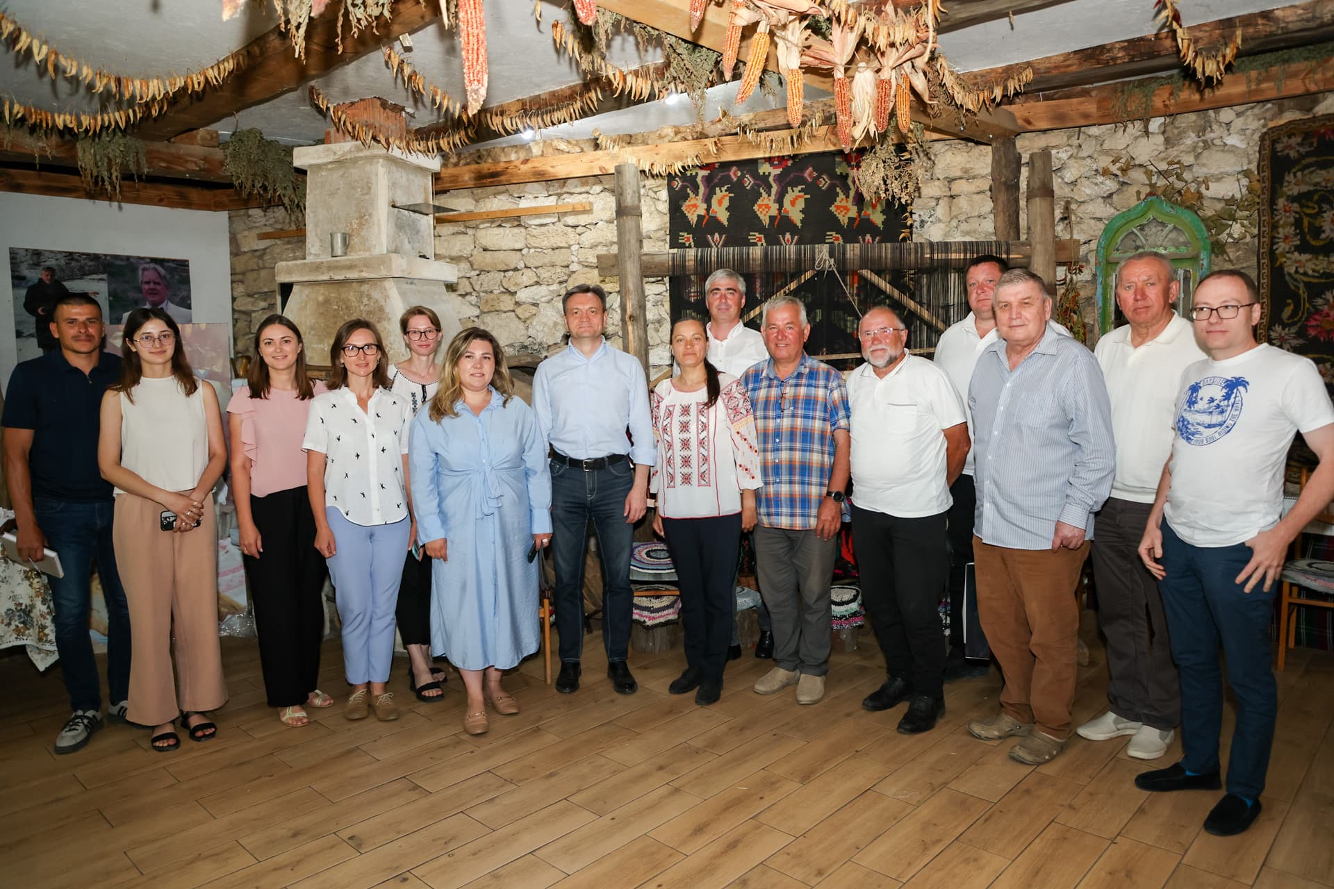 Premierul Dorin Recean s-a întâlnit cu proprietarii de pensiuni și restaurante din raionul Orhei