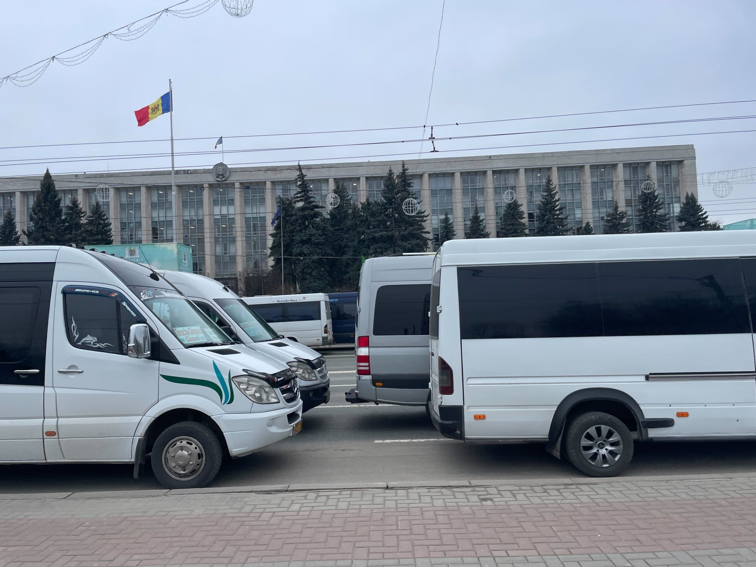 Transportatorii anunță noi proteste din cauza ”regulilor exagerate” impuse de MIDR