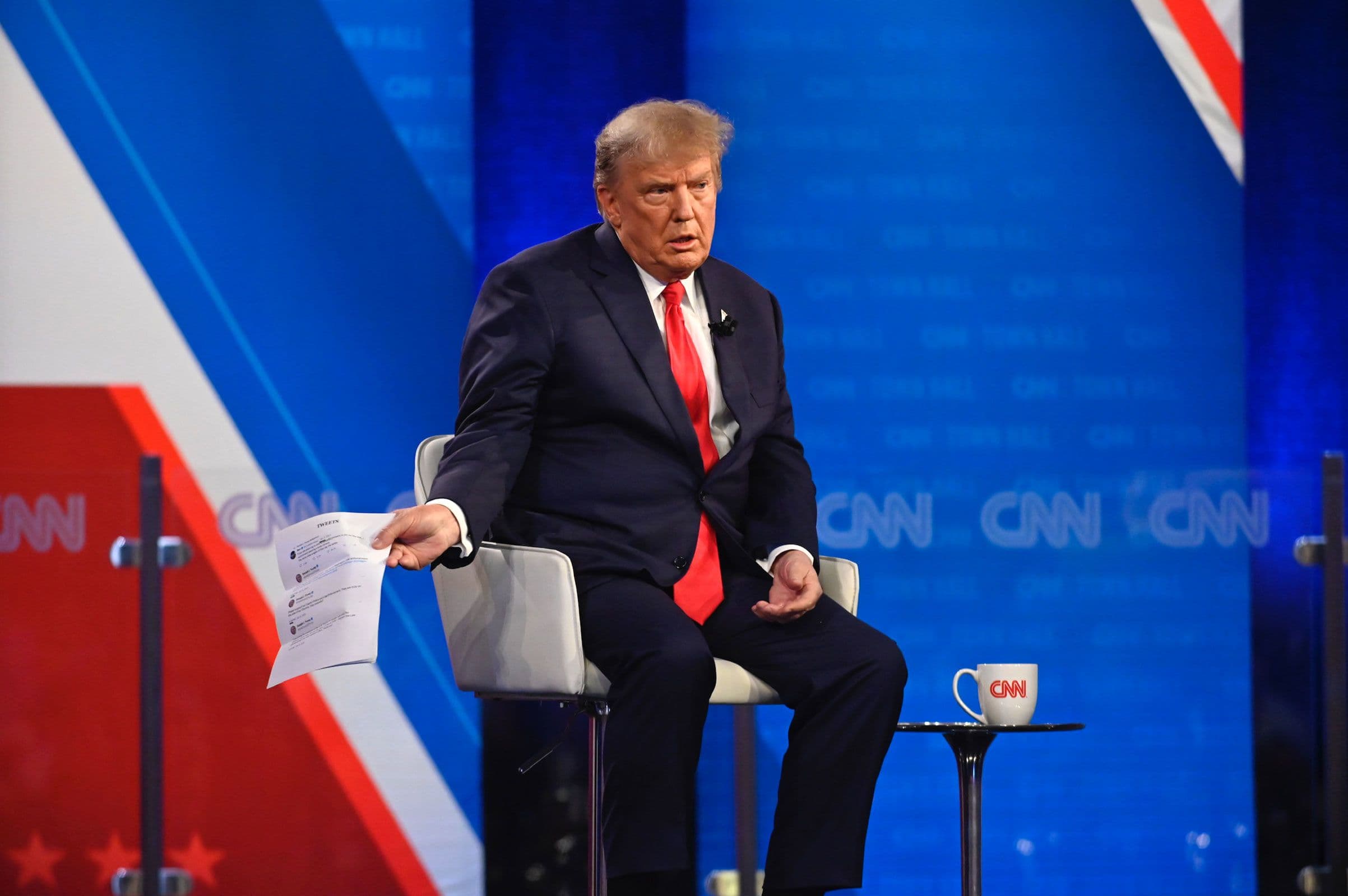 SUA // Trump cere demiterea unor jurnaliști pentru relatările despre atacurile din Iran