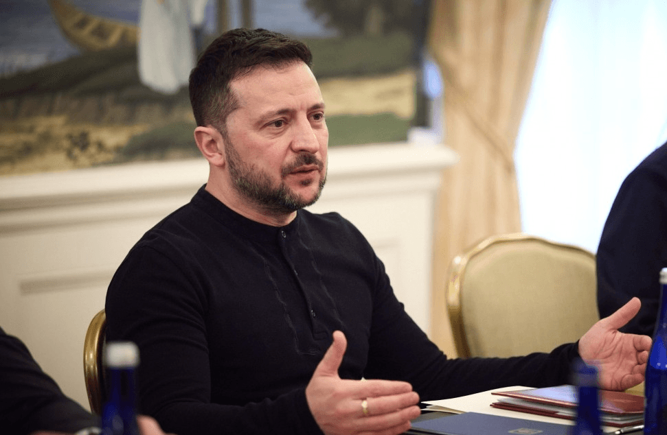 Zelenski a semnat un decret pentru ca Ucraina să iasă din tratatul privind interzicerea minelor tereste