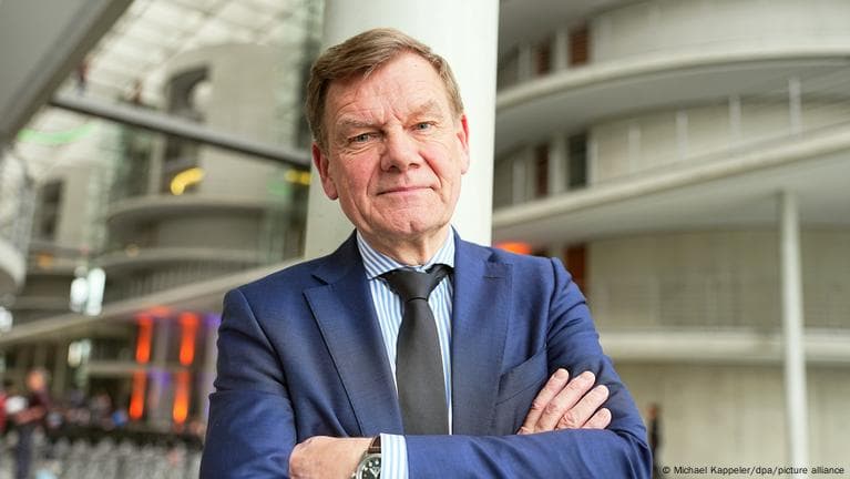 Șeful diplomației germane a sosit la Kiev, însoțit de reprezentanți ai industriei germane de armament