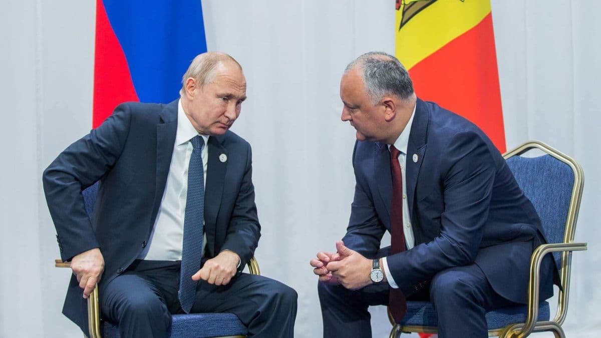 Mihai Isac // Fantasma „Moldovei Mari”: Cum falsifică Moscova istoria împotriva României și R. Moldova