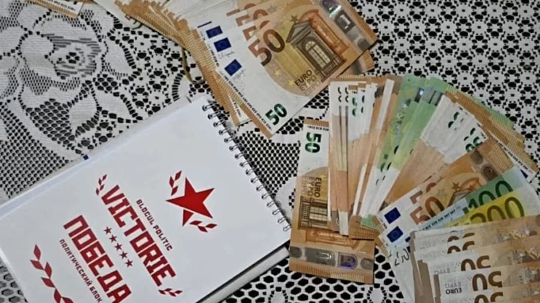 Amendă de 50 de mii de lei pentru un membru al grupării „ȘOR” din Drochia, prins mituind oameni să-l voteze pe Stoianoglo