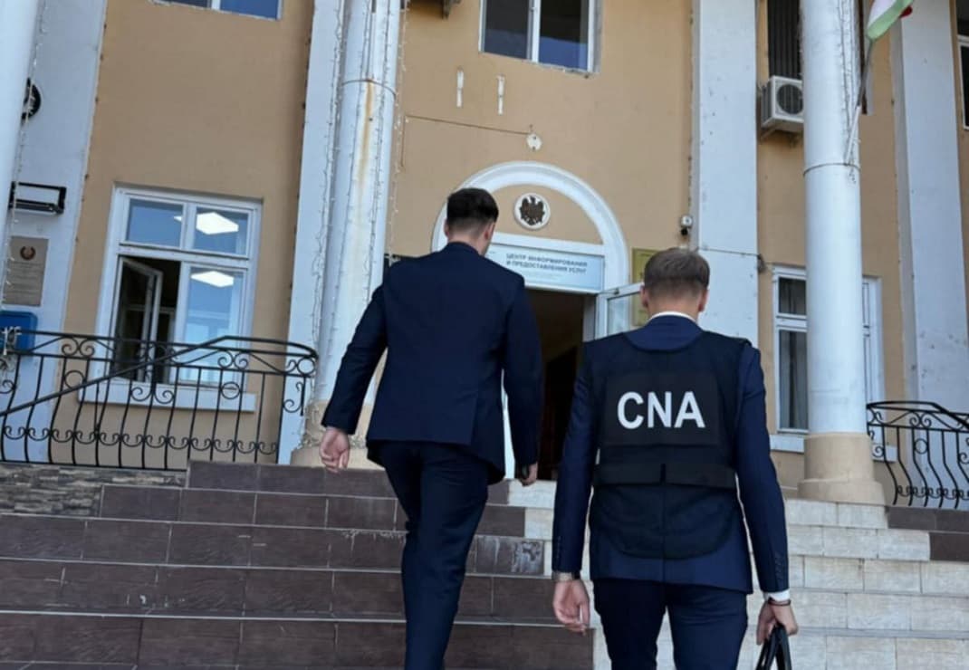 Percheziții la Primăria Taraclia, condusă de omul lui Șor