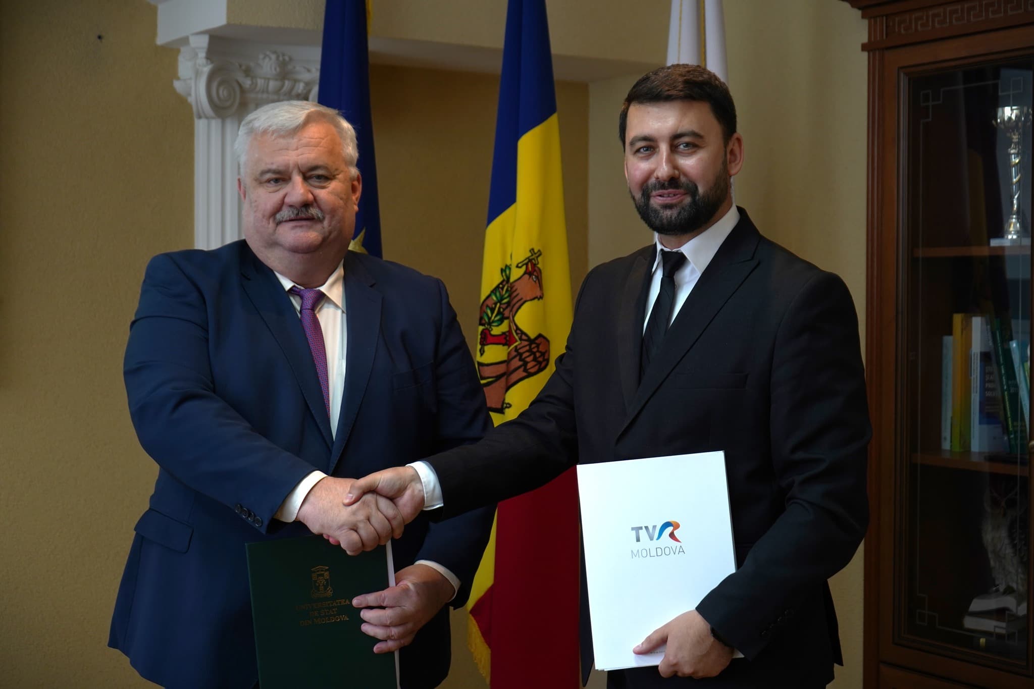 USM a încheiat un parteneriat pentru educație, cercetare și creație media cu TVR Moldova