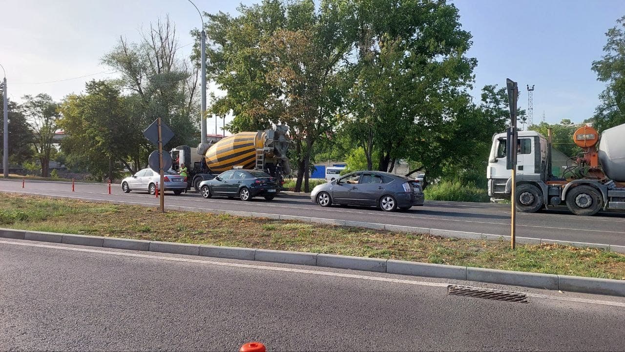 Transportul de mare tonaj, restricționat în Chișinău pe perioada caniculară