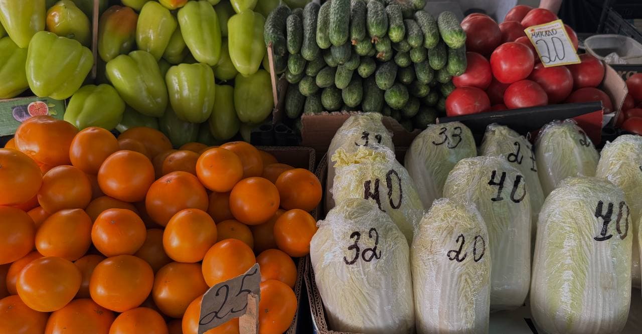 Recomandările ANSA // Cum alegem fructele și legumele fără nitrați și pesticide