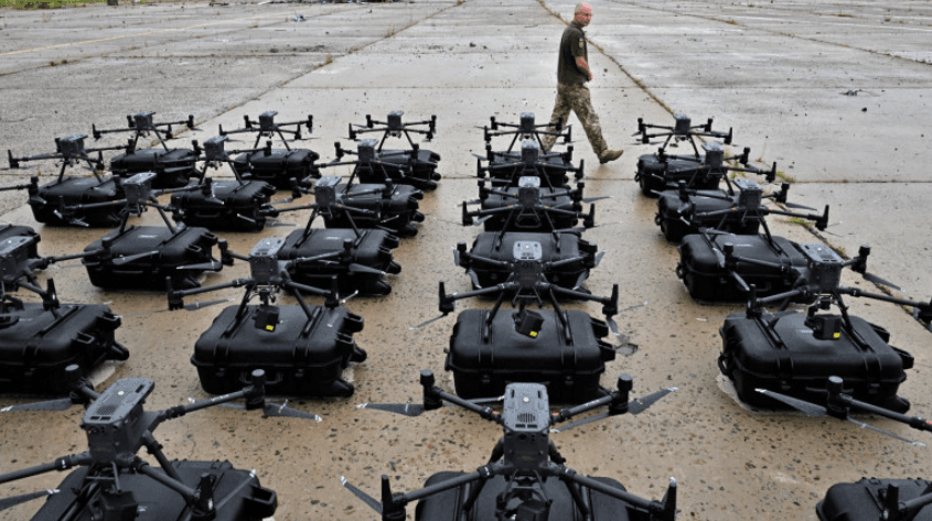 Ucraina va primi 33.000 de kituri de drone cu inteligență artificială, în cadrul unui acord de apărare cu SUA