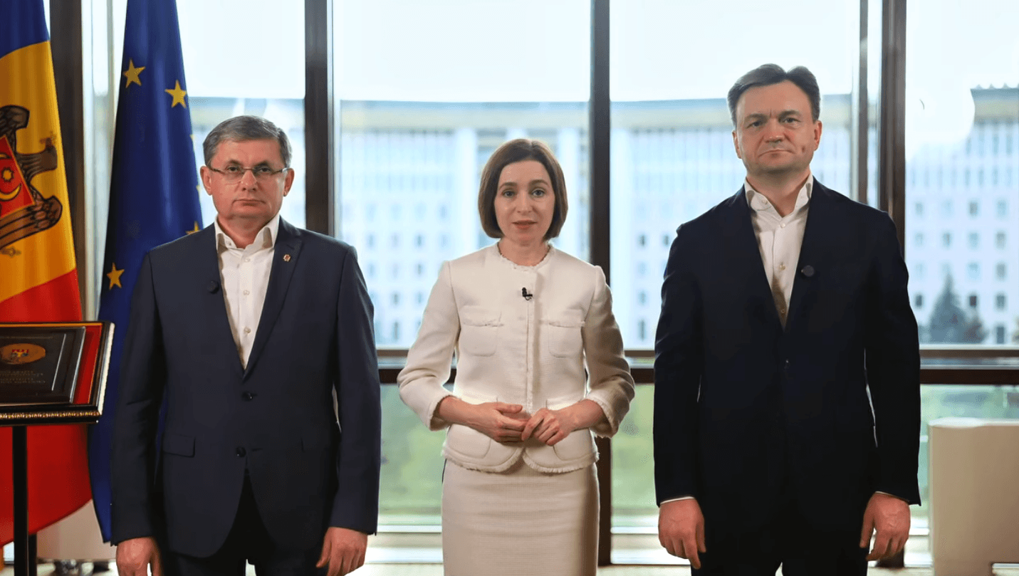 Conducerea R. Moldova, de Ziua Constituției: Să construim împreună o societate unită, unde toți sunt egali în drepturi și fiecare este important