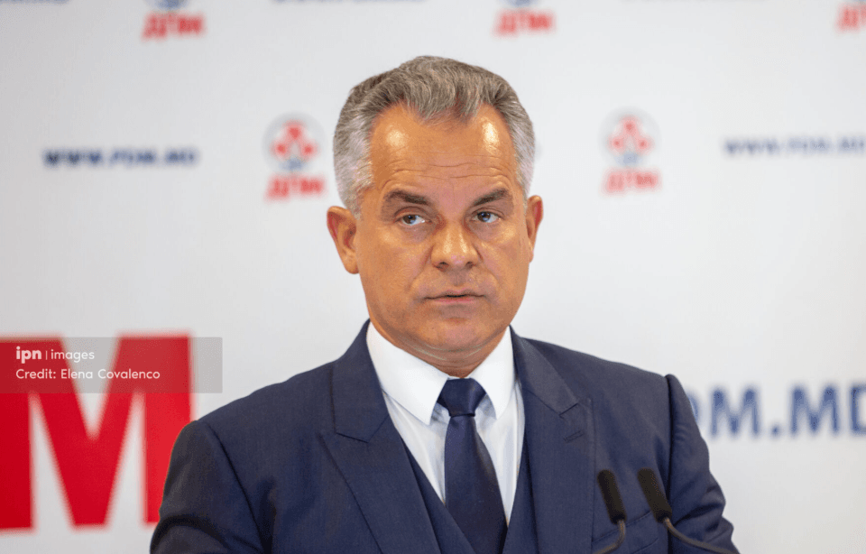 Detalii: Plahotniuc a zburat de cel puțin 4 ori la Moscova și a stat acolo aproape 2 săptămâni