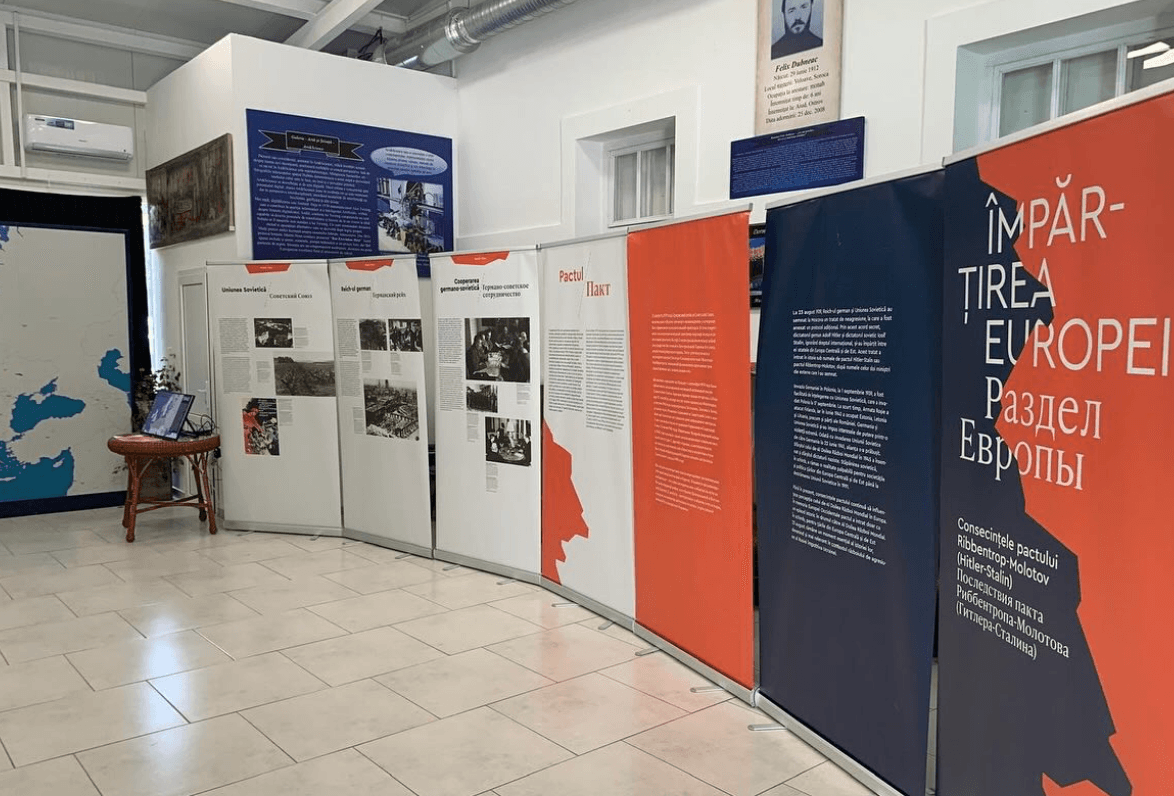 „Împărțirea Europei”: Expoziție documentară despre pactul Ribbentrop-Molotov și consecințele sale, la Muzeul Național de Istorie a Moldovei