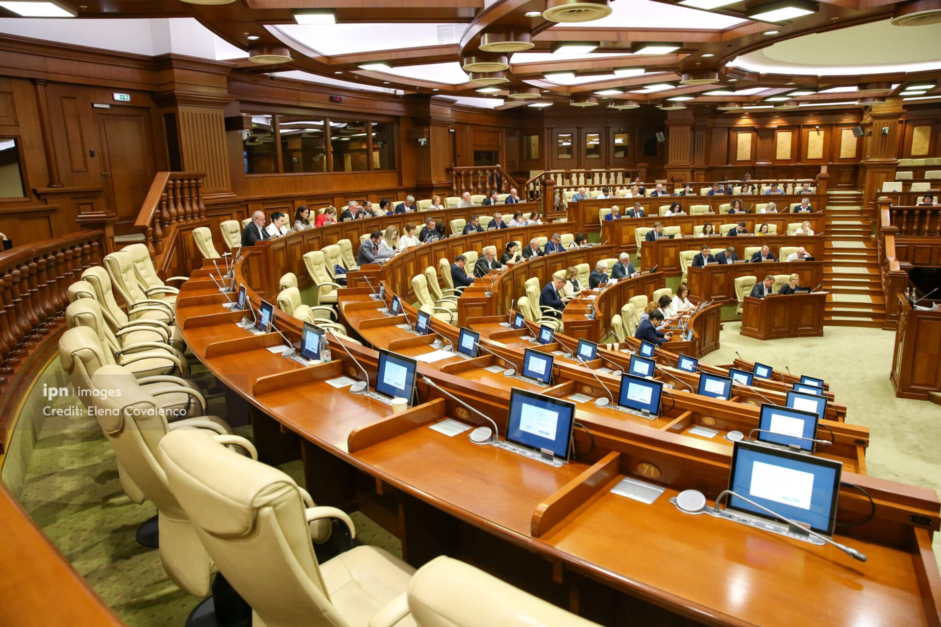 Sesiunea de primăvară a Parlamentului s-a încheiat