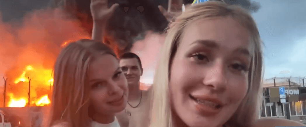 VIDEO// Reținuți pentru un TikTok. Trei tineri, în vizorul poliției ruse după ce s-au filmat pe fundalul incendiului de la un depozit de petrol din Soci