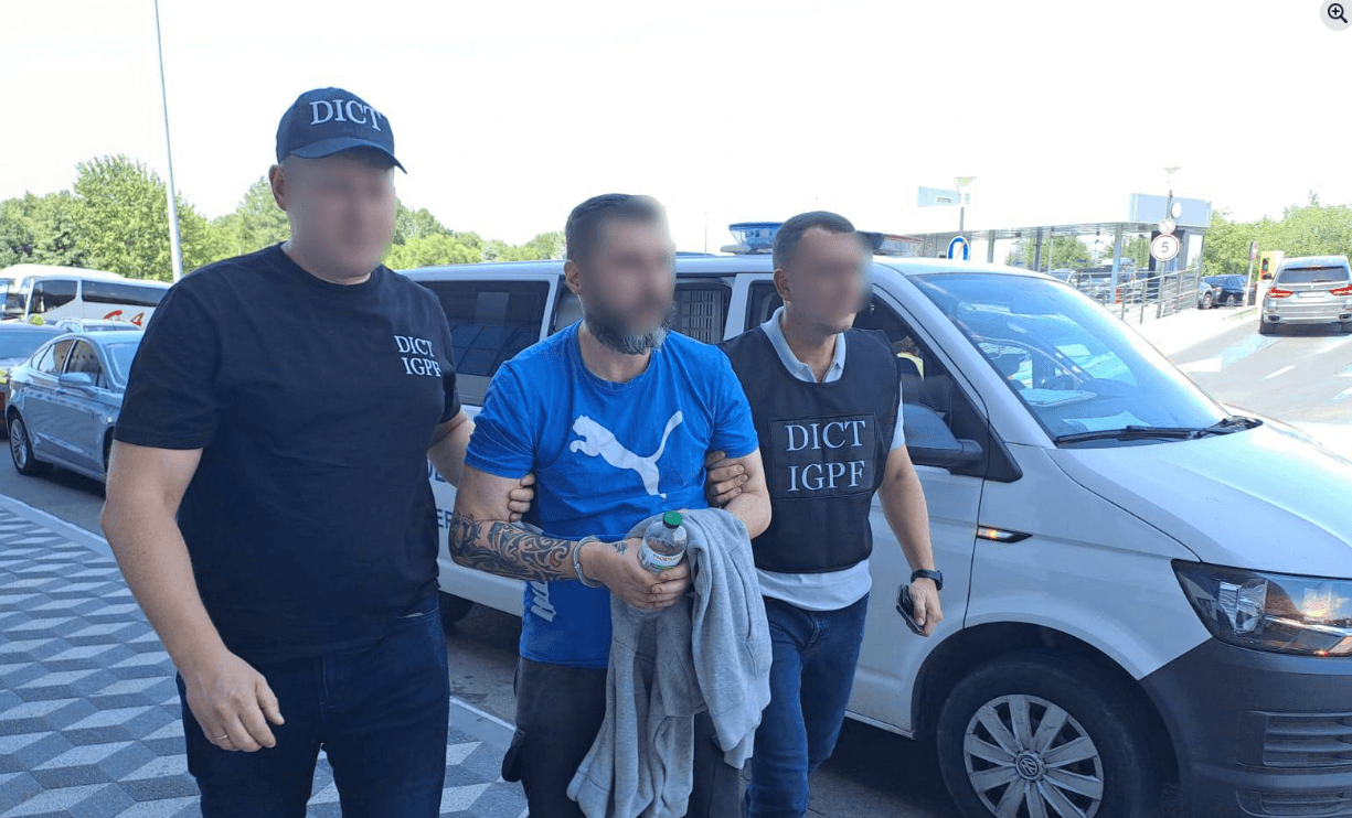 Un ucrainean căutat de Cehia, extrădat din R. Moldova