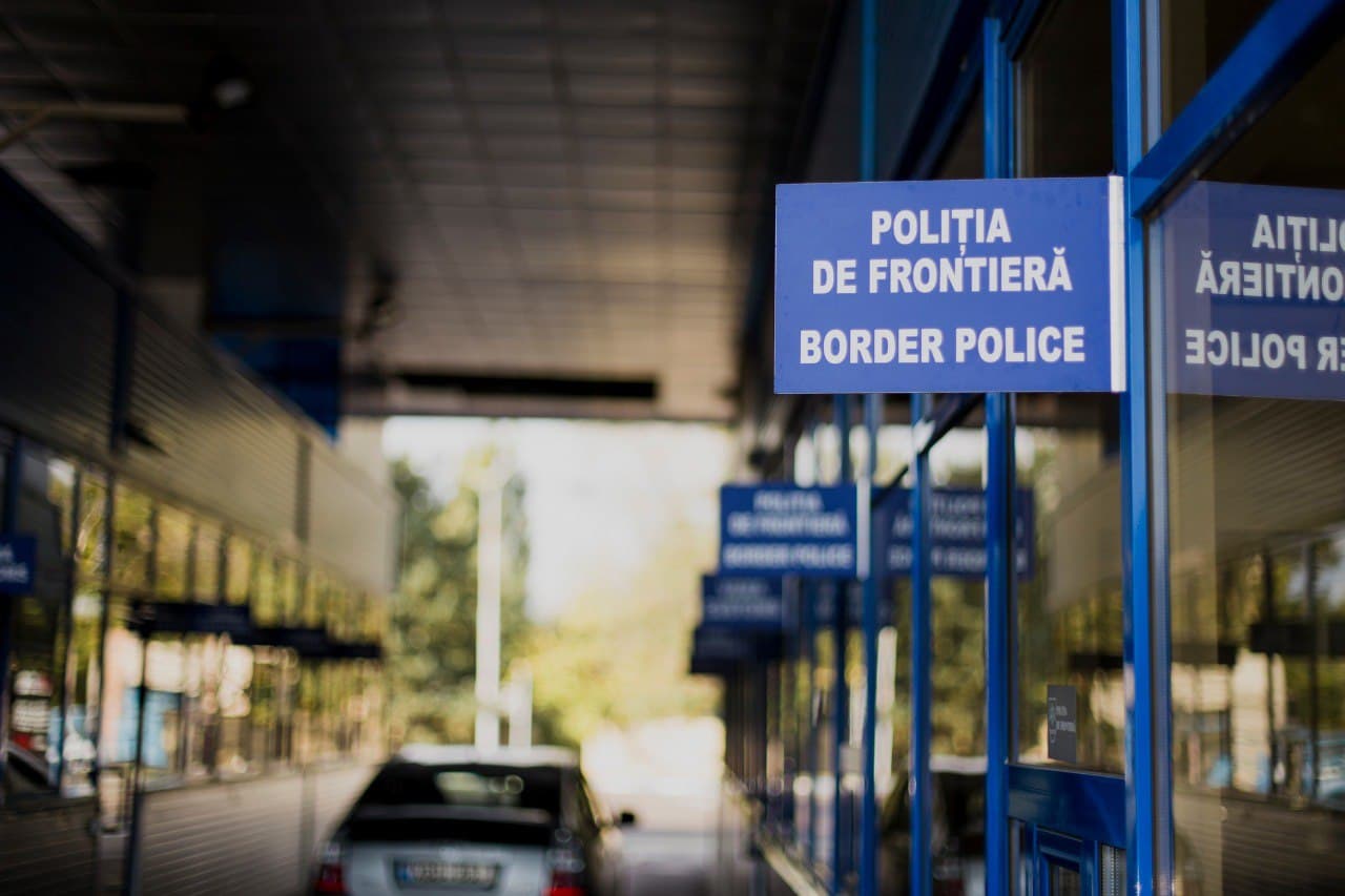 Peste 86 000 de persoane au traversat frontiera în ultimele 24 de ore. 39 de cetățeni străini, opriți la intrarea în Republica Moldova