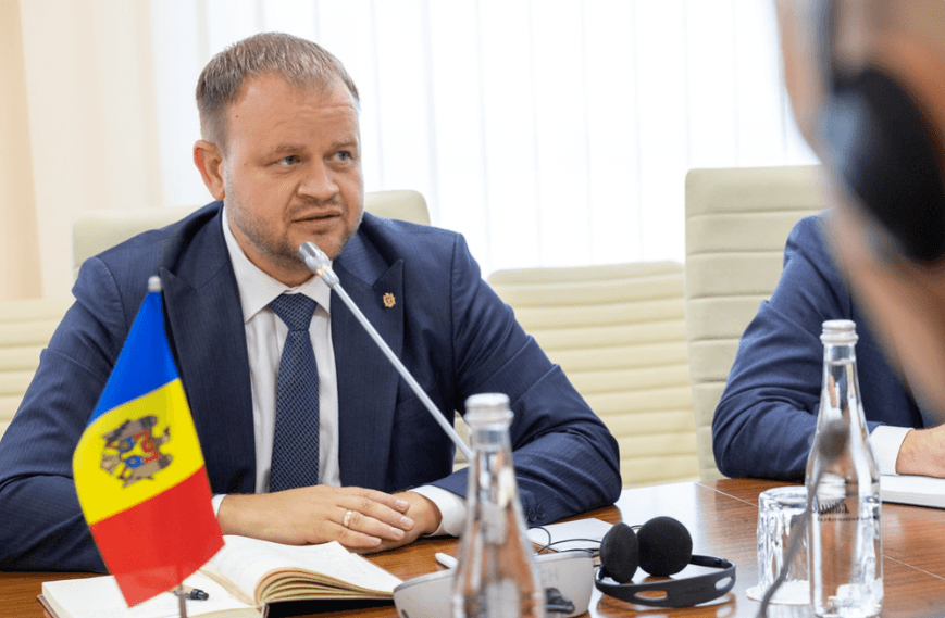 Viceprim-ministrul pentru reintegrare, Roman Roșca: „Numărul secțiilor deschise pentru alegătorii din stânga Nistrului va fi mai mic decât la scrutinul prezidențial”