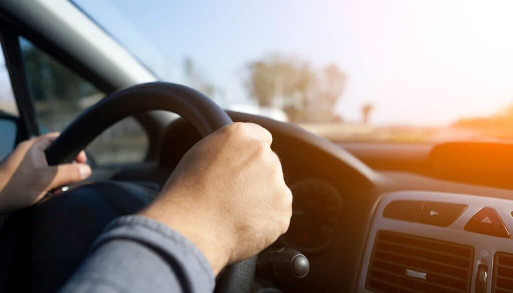 Rovinieta se scumpește de la 1 septembrie. Șoferii vor plăti cu 1 euro mai mult pentru o zi