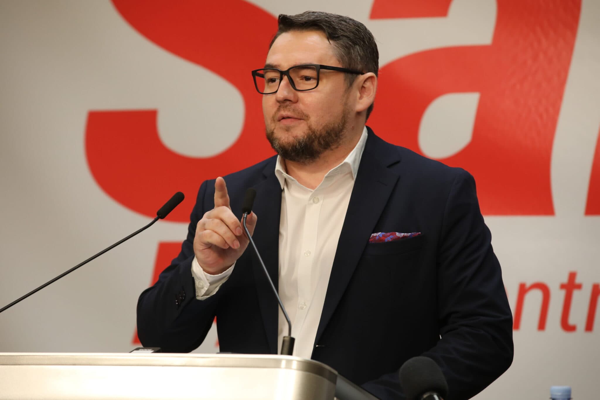 CALC: Încălcare gravă a principiilor fundamentale ce guvernează procesele democratice. Liderul Partidului „Șansa”, Alexei Lungu, ar fi agresat un observator al Misiunii de Observare Promo-LEX