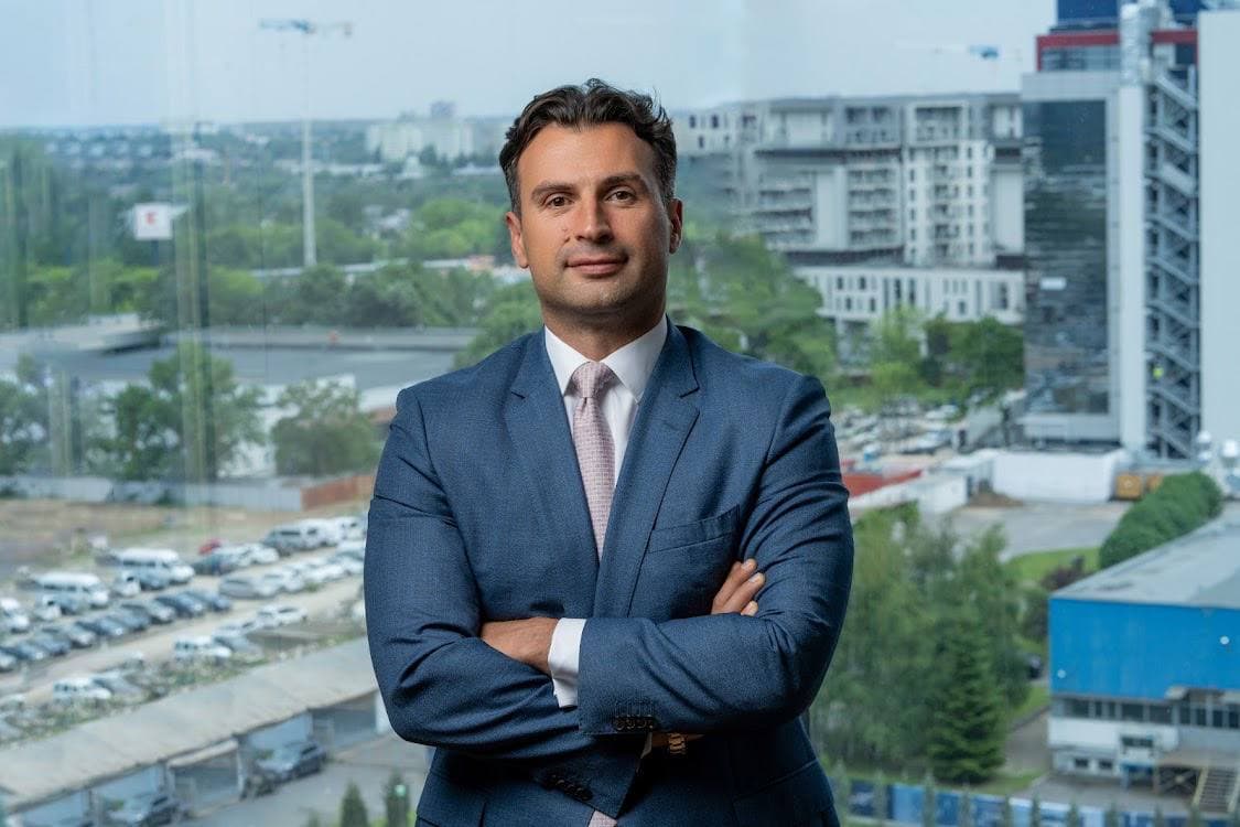 INTERVIU // Explozie imobiliară pe piața din București. Apartamentele noi, atracția principală pentru cumpărători și investitori