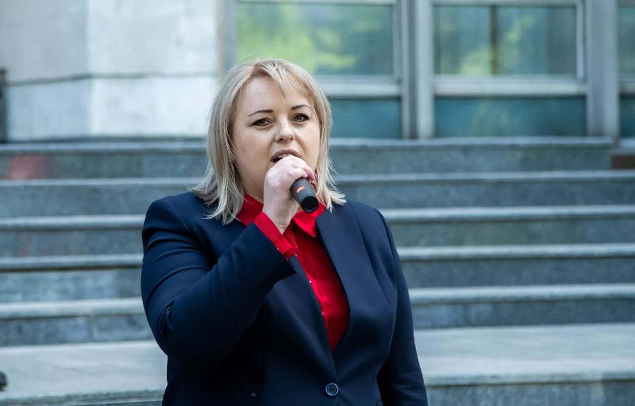 Bunurile imobile ale deputatului Irina Lozovan, blocate. Decizia a fost publicată în Monitorul Oficial