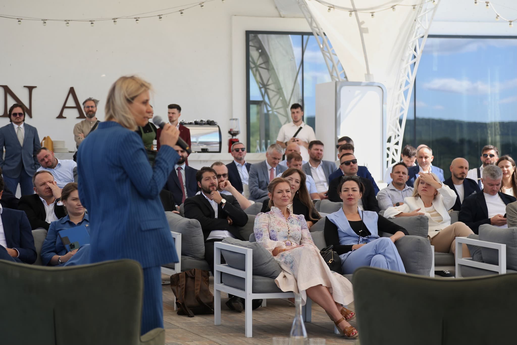 Bani reinvestiți acasă: companiile din Moldova au investit 6 miliarde de lei din surse proprii