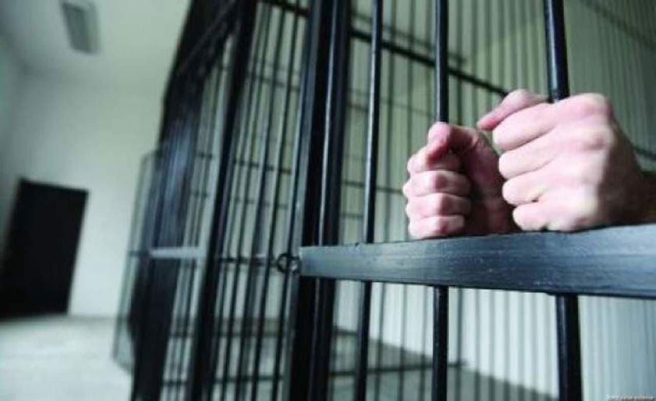 Pedepse mai mici pentru deținuții care citesc. Țara care eliberează mai devreme infractorii în funcție de cărţile citite