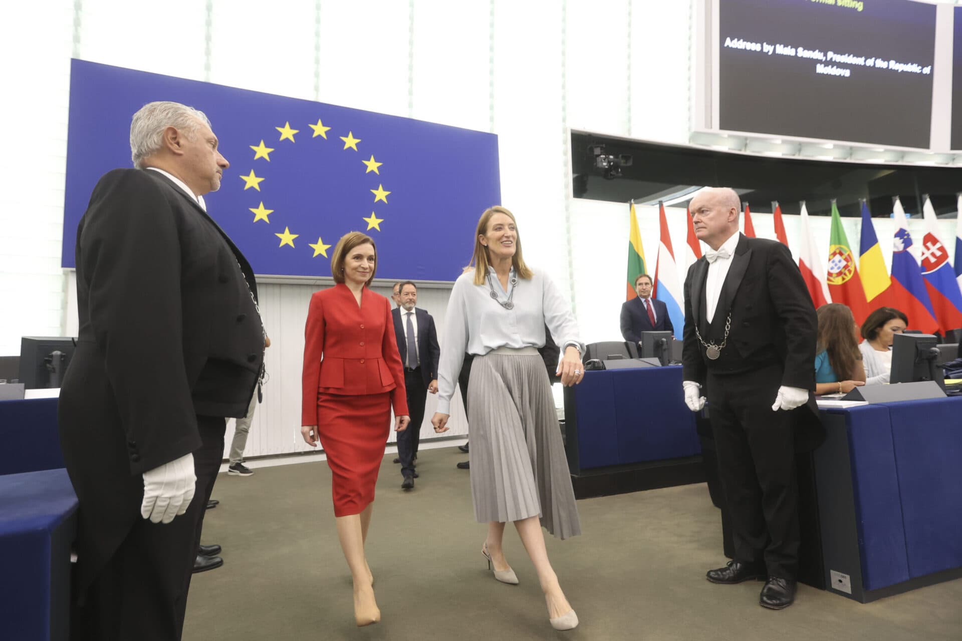 Roberta Metsola: Așteptăm cu interes deschiderea negocierilor de aderare a R. Moldova
