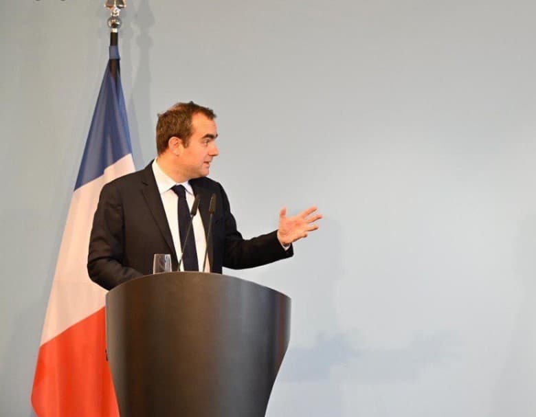 Sébastien Lecornu a fost numit în funcţia de prim-ministru al Franţei de către preşedintele Emmanuel Macron