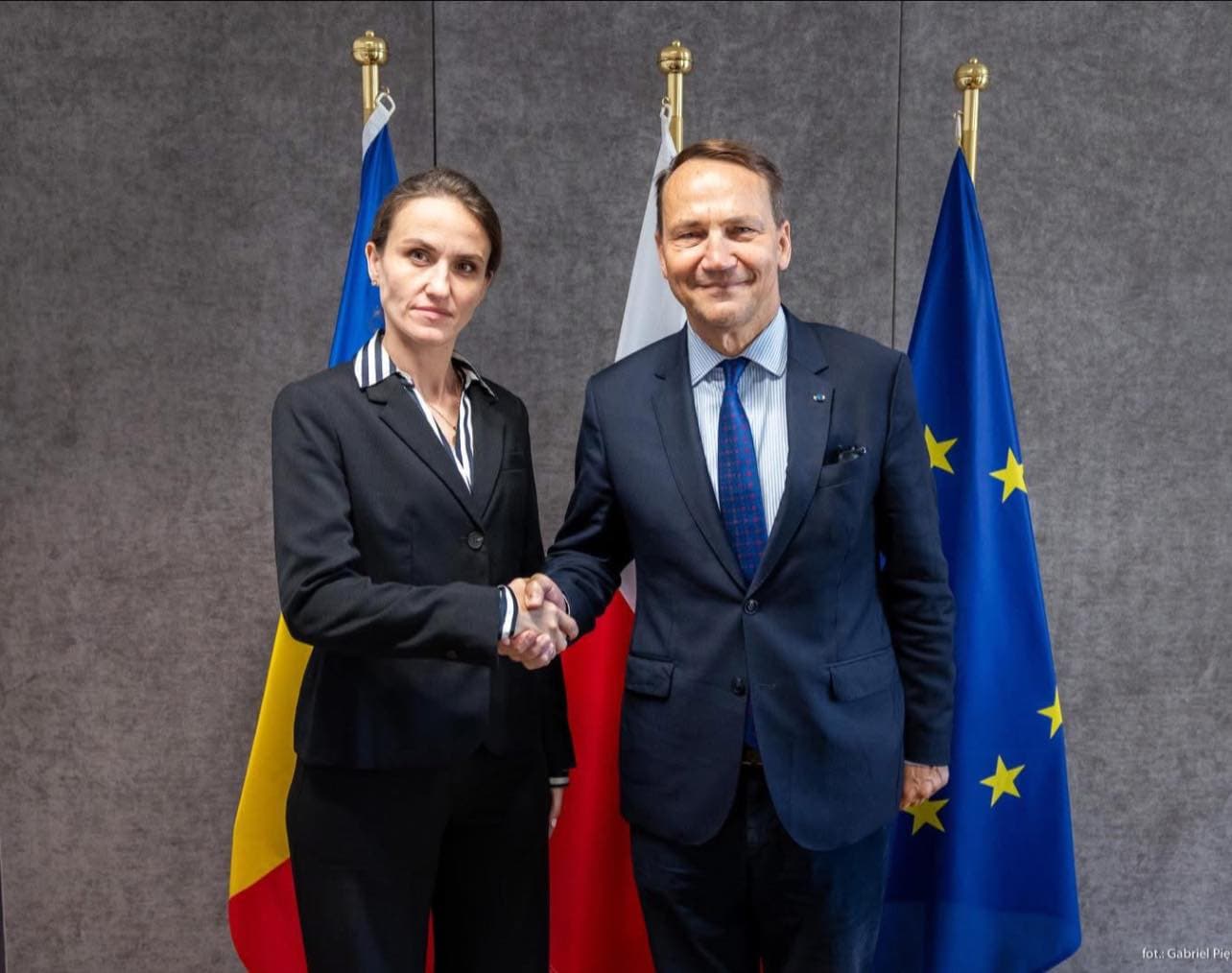 Ministrul român de Externe condamnă încălcarea spațiului aerian al Poloniei de drone rusești