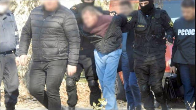 Patru membri ai unei grupări criminale, condamnați pentru trafic de droguri