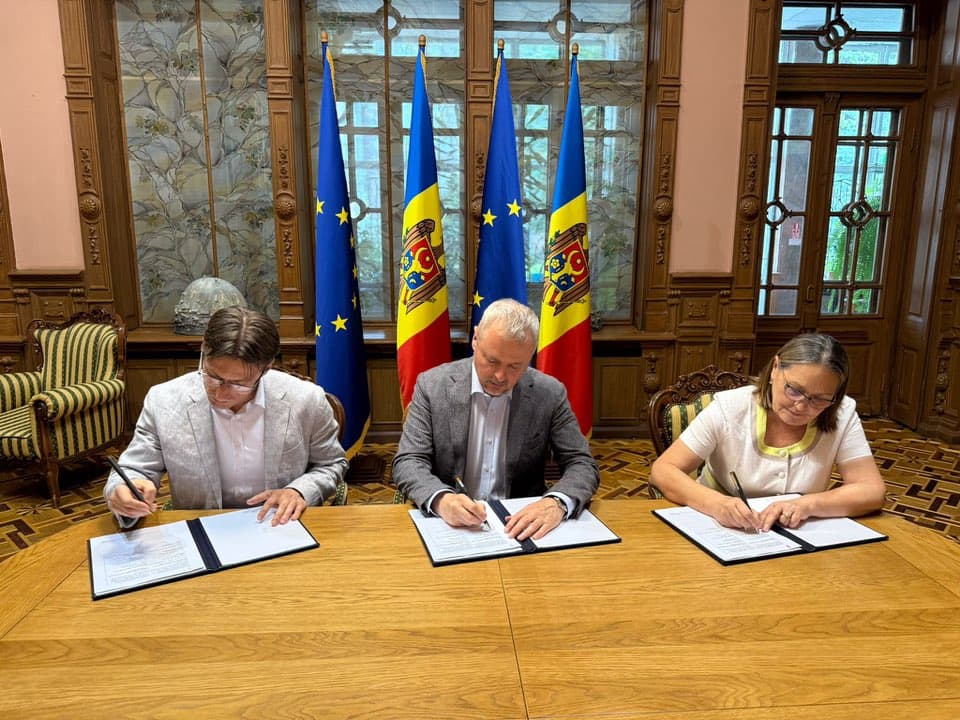 Reședință pentru artiști și scriitori, găzduită de Muzeul Literaturii Române