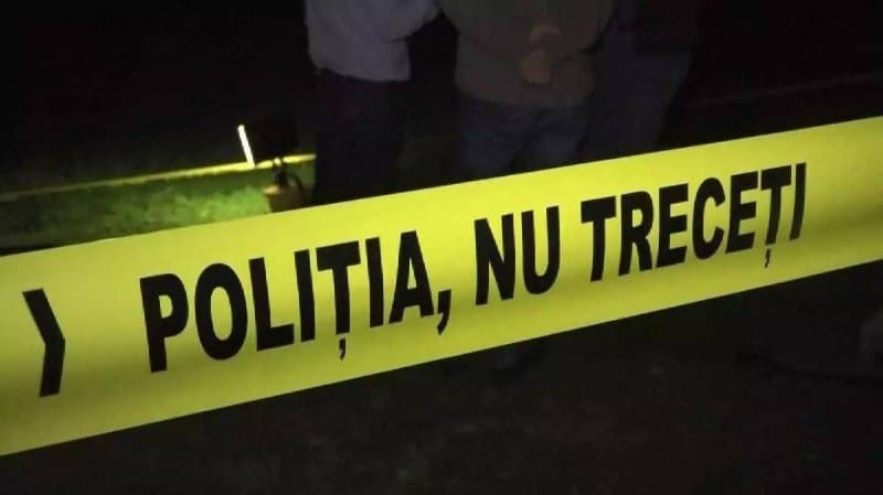 Petrecere cu final tragic. O femeie din Cahul, suspectată că și-a ucis ambii oaspeți