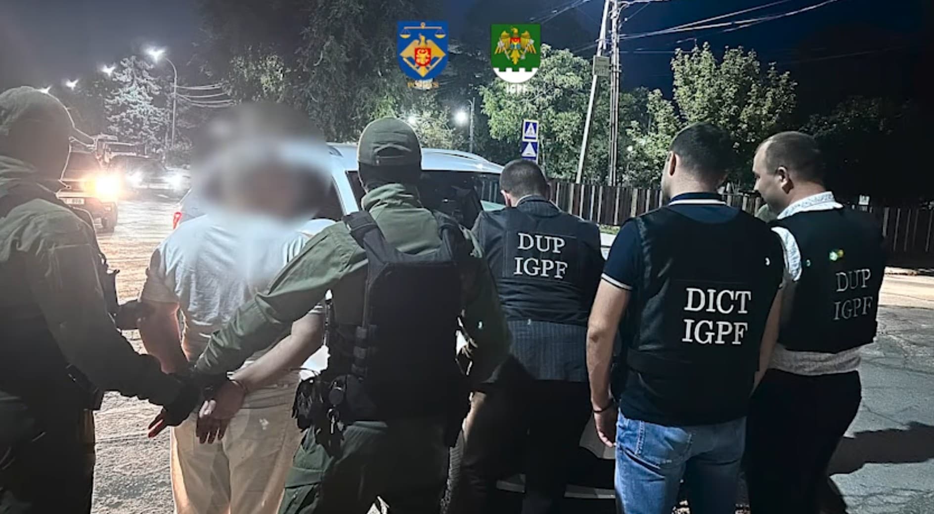 Ar fi șantajat un ucrainean, pe care l-a ajutat să ajungă în R. Moldova. Un individ, reținut în flagrant pentru organizarea migrației ilegale