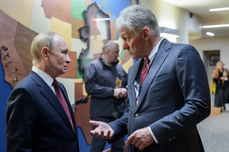 Bloomberg: Documente interne ale Kremlinului arată cum intervine Rusia în alegerile din R. Moldova. Diaspora, țintită