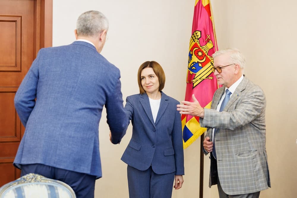 Maia Sandu, către europarlamentarii veniți să monitorizeze alegerile: Ne confruntăm cu ingerințe externe în scrutinul parlamentar
