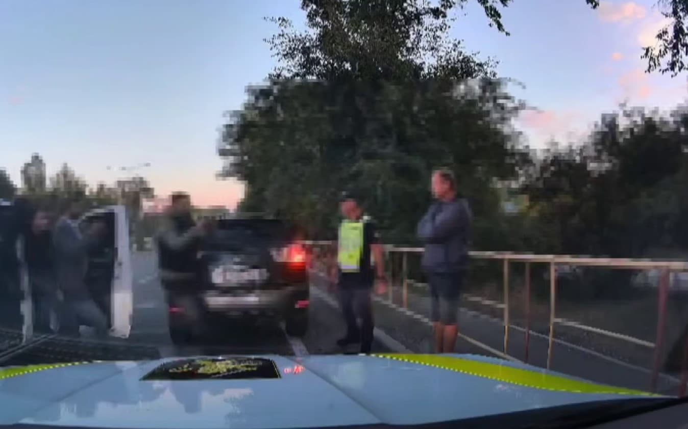VIDEO // Rețineri pentru pregătirea haosului post-electoral la Chișinău. Doi milițieni din Transnistria, printre organizatori