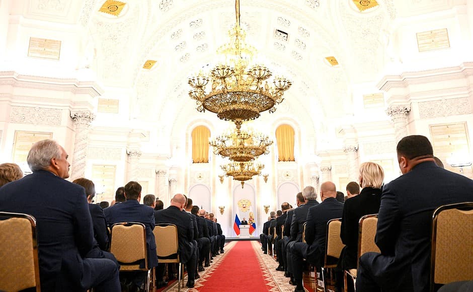 Vladimir Putin a semnat oficial retragerea Rusiei din convenția europeană împotriva torturii. Argumentele invocate de Moscova