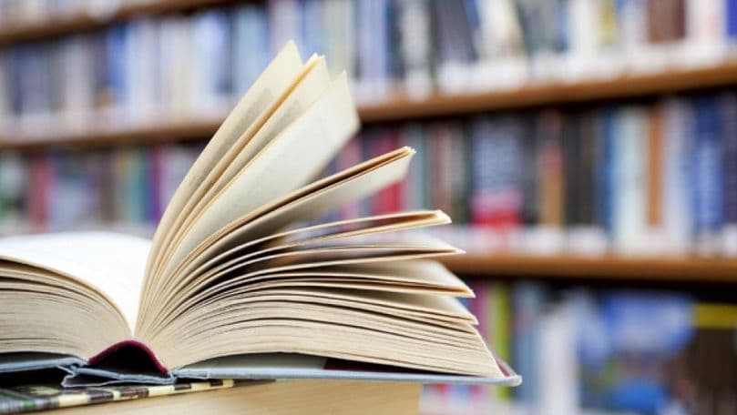 Biblioteci din 27 de școli, completate cu 5 000 de cărți. Proiectul, realizat în baza unui parteneriat dintre DRRM și Biblioteca Națională