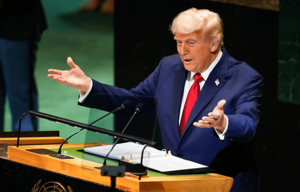 Trump se plânge liderilor militari americani că Premiul Nobel pentru Pace nu îi va fi dat lui, ci cuiva care nu a făcut nimic. El repetă că este dezamăgit de Putin