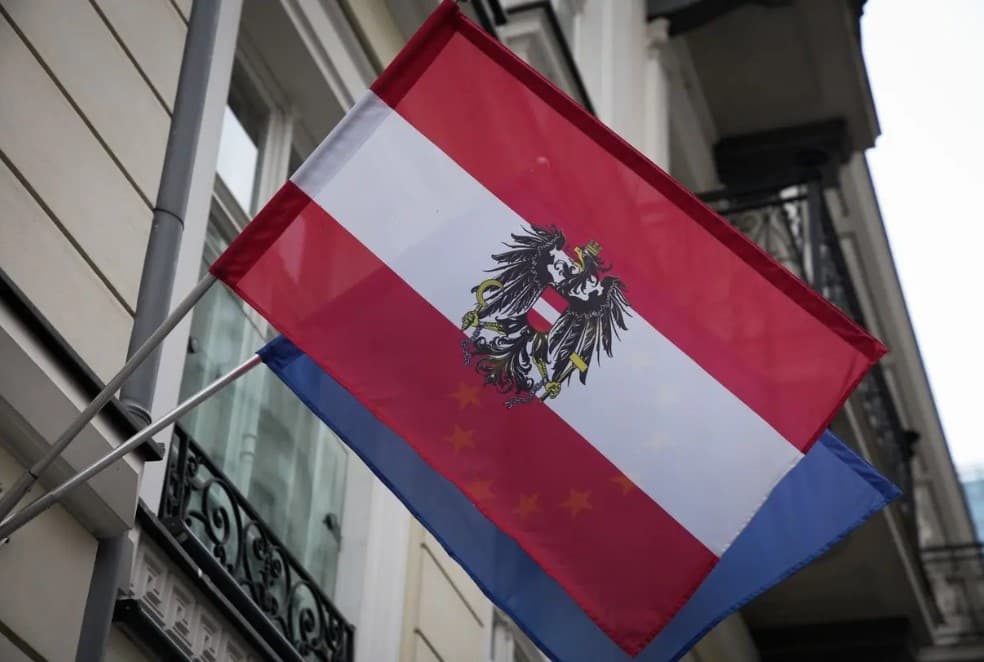 Austria a expulzat un diplomat rus acuzat de spionaj la o companie petrolieră prezentă și pe piața din România