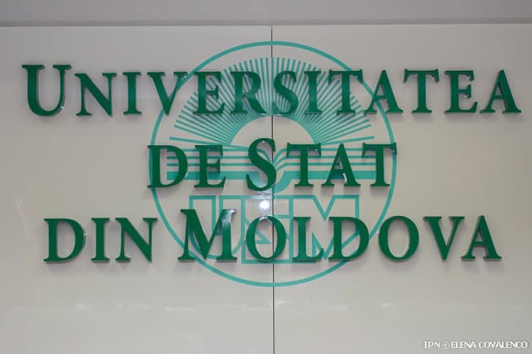 USM a lansat o nouă promoție de studenți seniori. 90 de vârstnici, așteptați la universitate