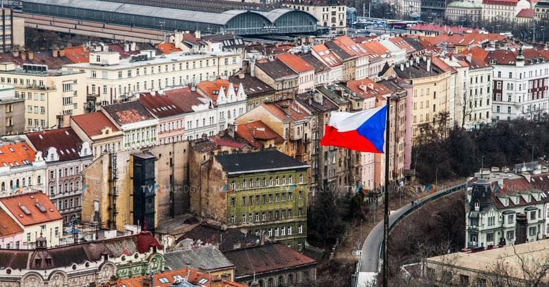 „Scenariul românesc” în Cehia. Cum încearcă Putin să pună mâna pe puterea politică de la Praga