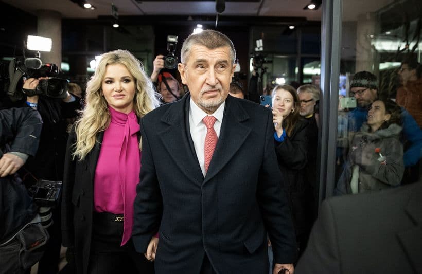 Cehii îşi aleg Parlamentul. Fostul premier Babis - în frunte, dar fără certitudinea că va putea guverna